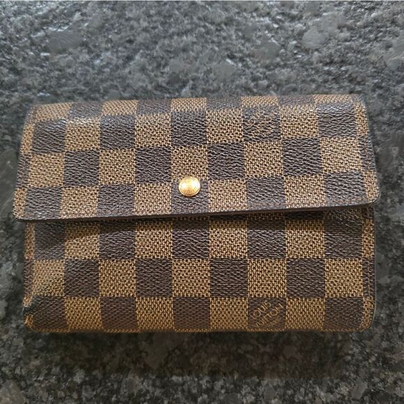 LOUIS VUITTON Brown Damier Ebene Porte Tresor Etui Papiers Wallet - Picture 1 of 13